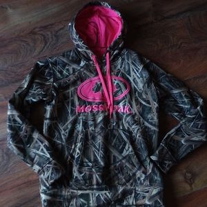 Mossy oak camo hoodie